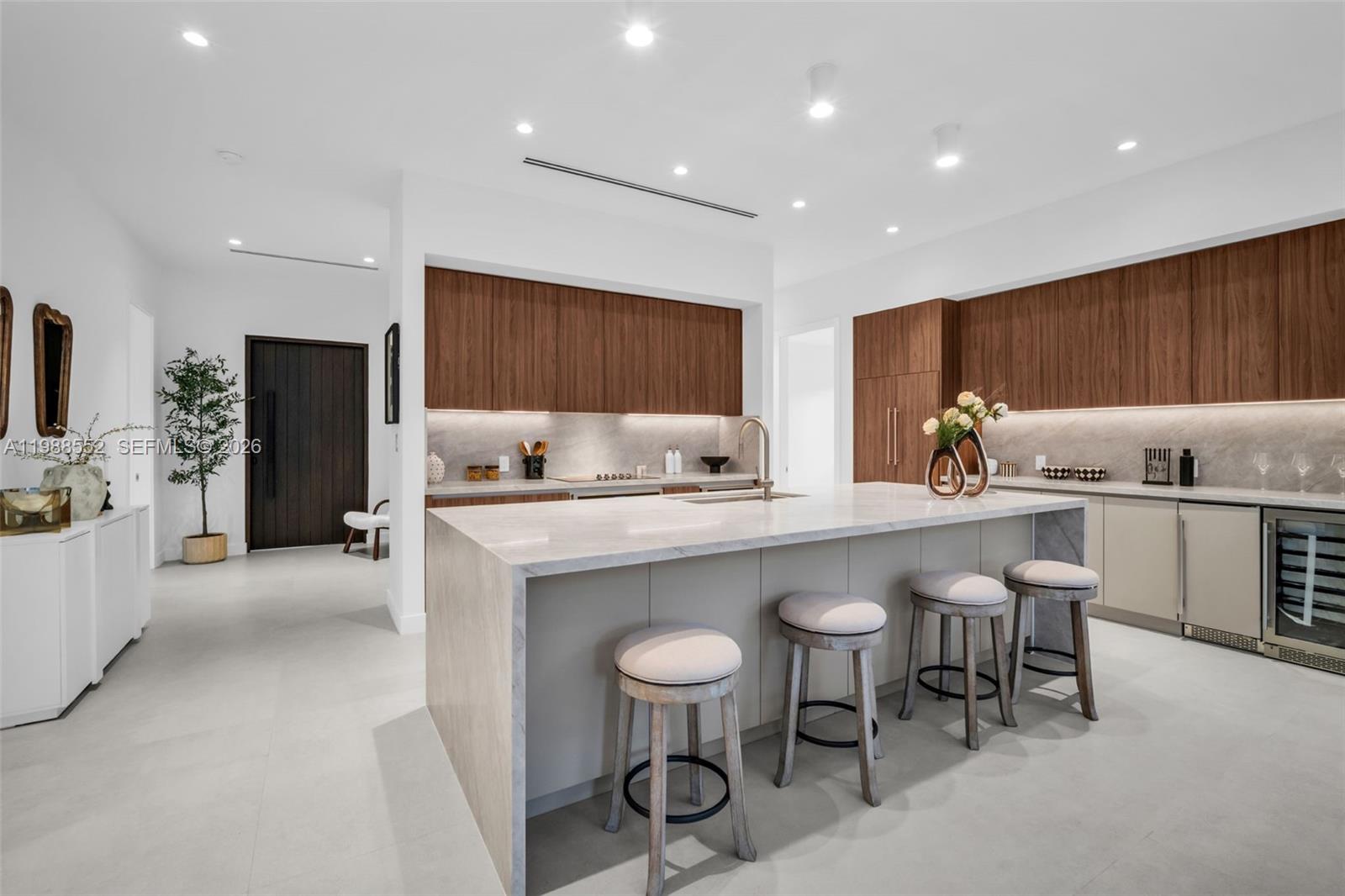 89 NE 106th St Miami Shores, FL 33138