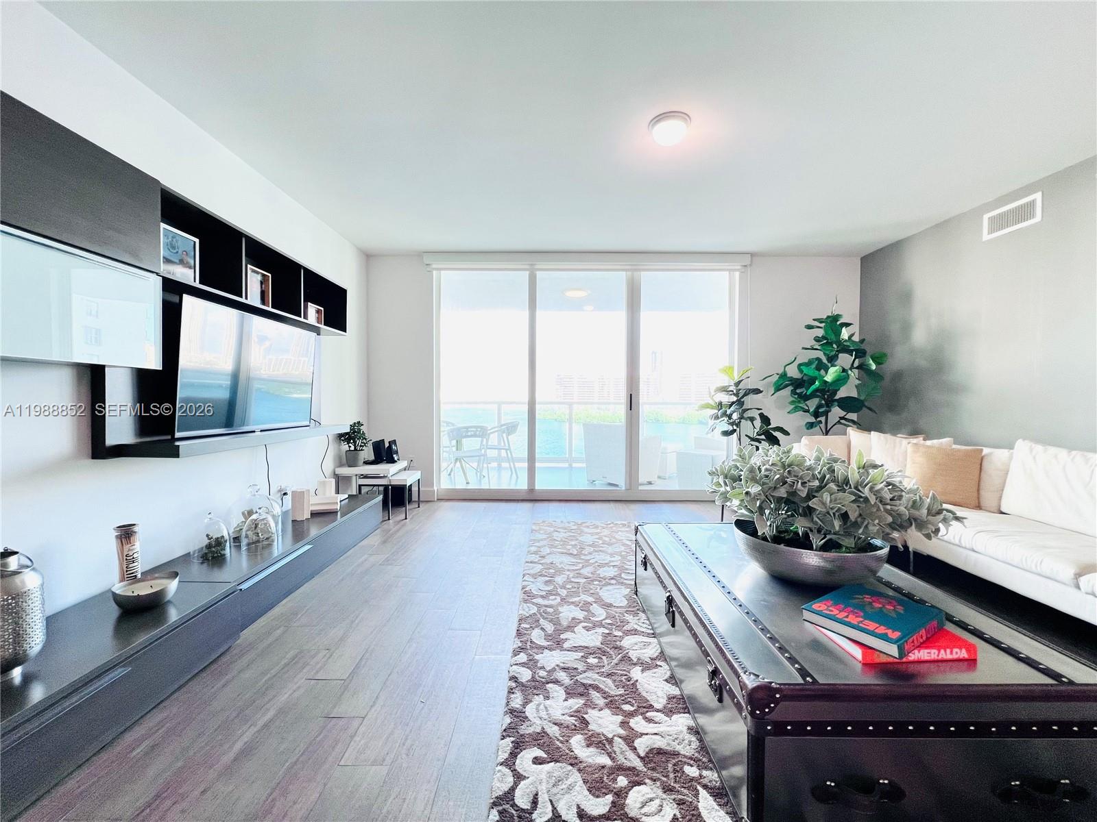 3301 NE 183rd St #905 Aventura, FL 33160