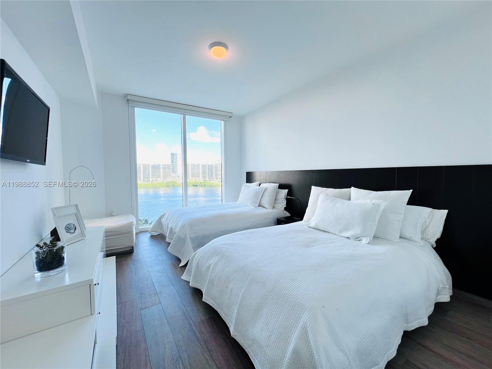 3301 NE 183rd St #905 Aventura, FL 33160