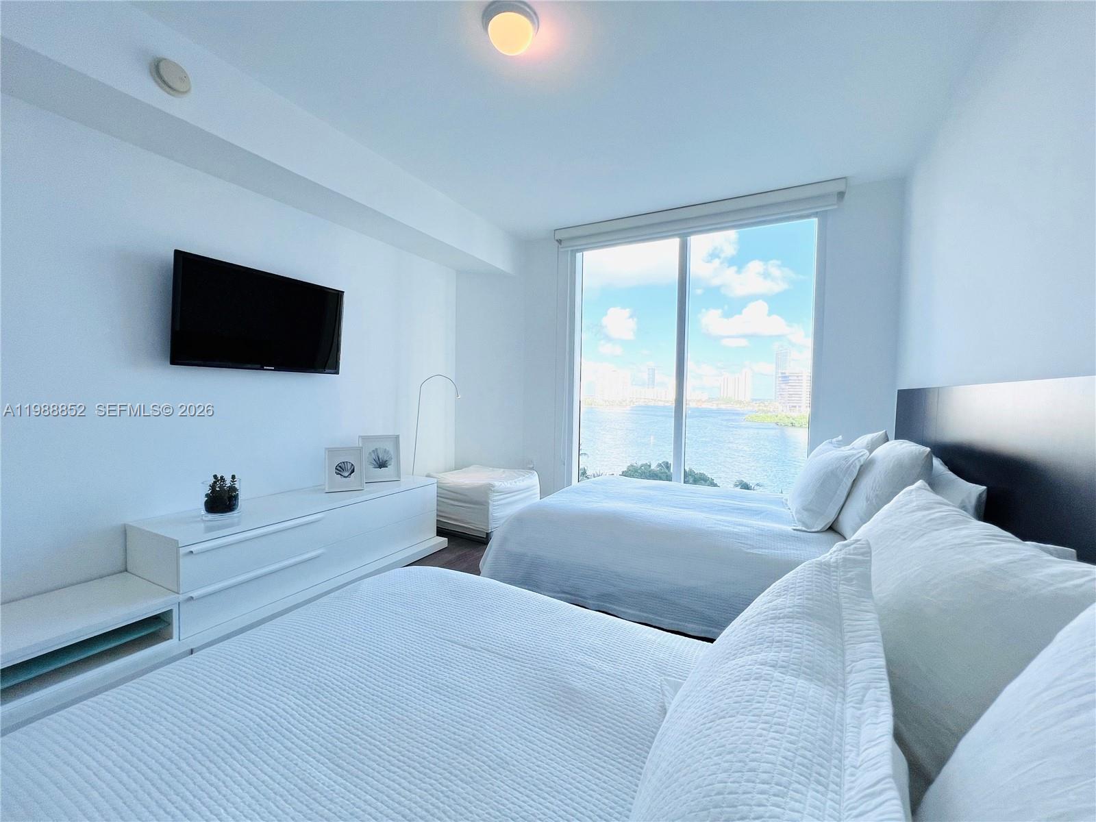 3301 NE 183rd St #905 Aventura, FL 33160