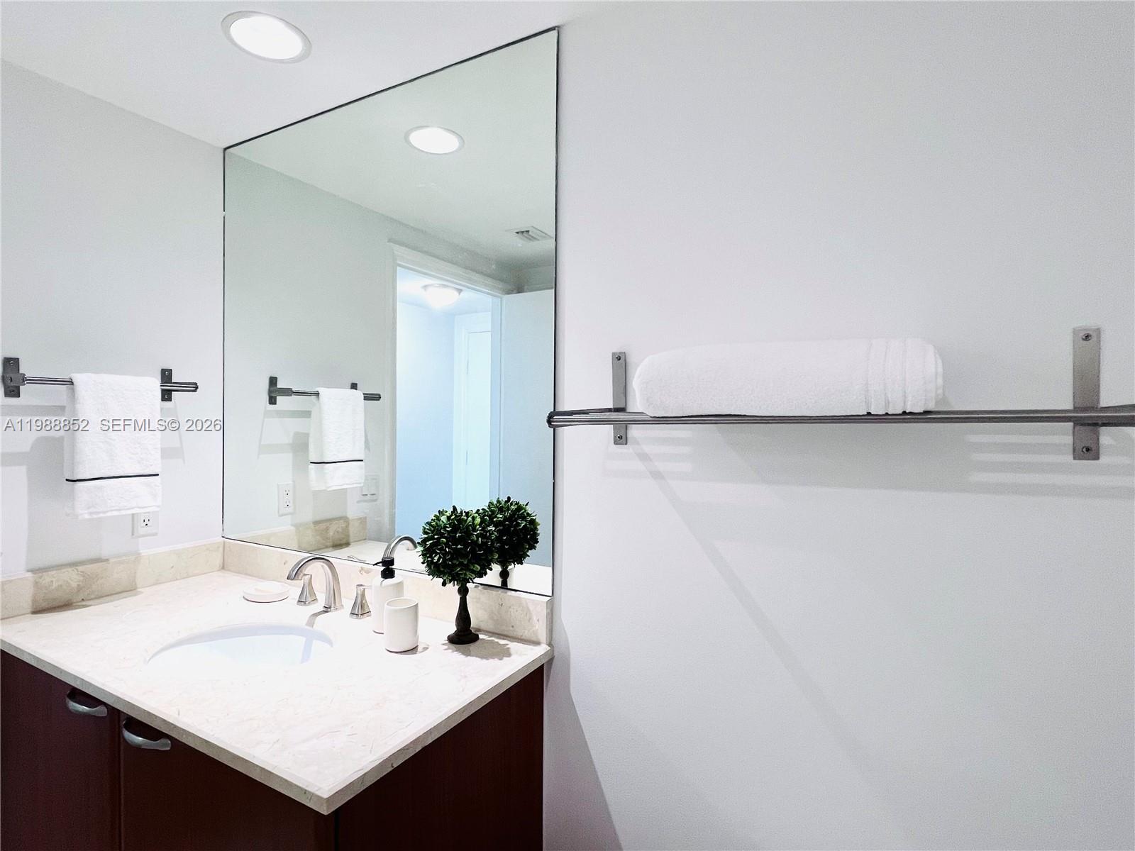 3301 NE 183rd St #905 Aventura, FL 33160