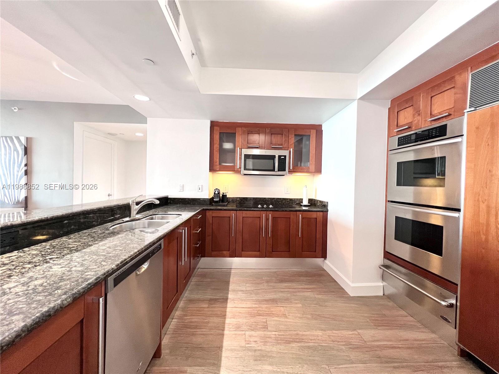 3301 NE 183rd St #905 Aventura, FL 33160