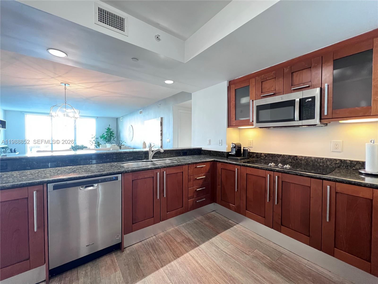 3301 NE 183rd St #905 Aventura, FL 33160