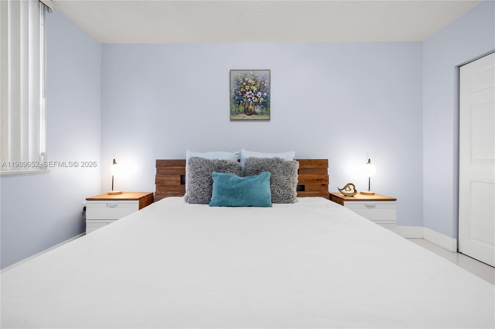 image 2080 Ocean Drive14