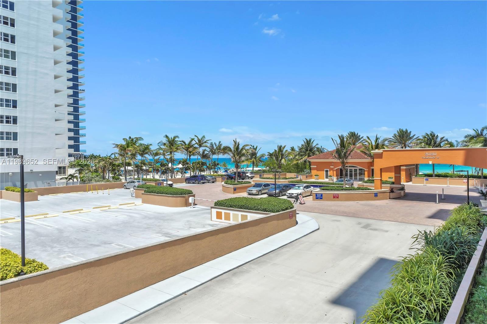 image 2080 Ocean Drive17