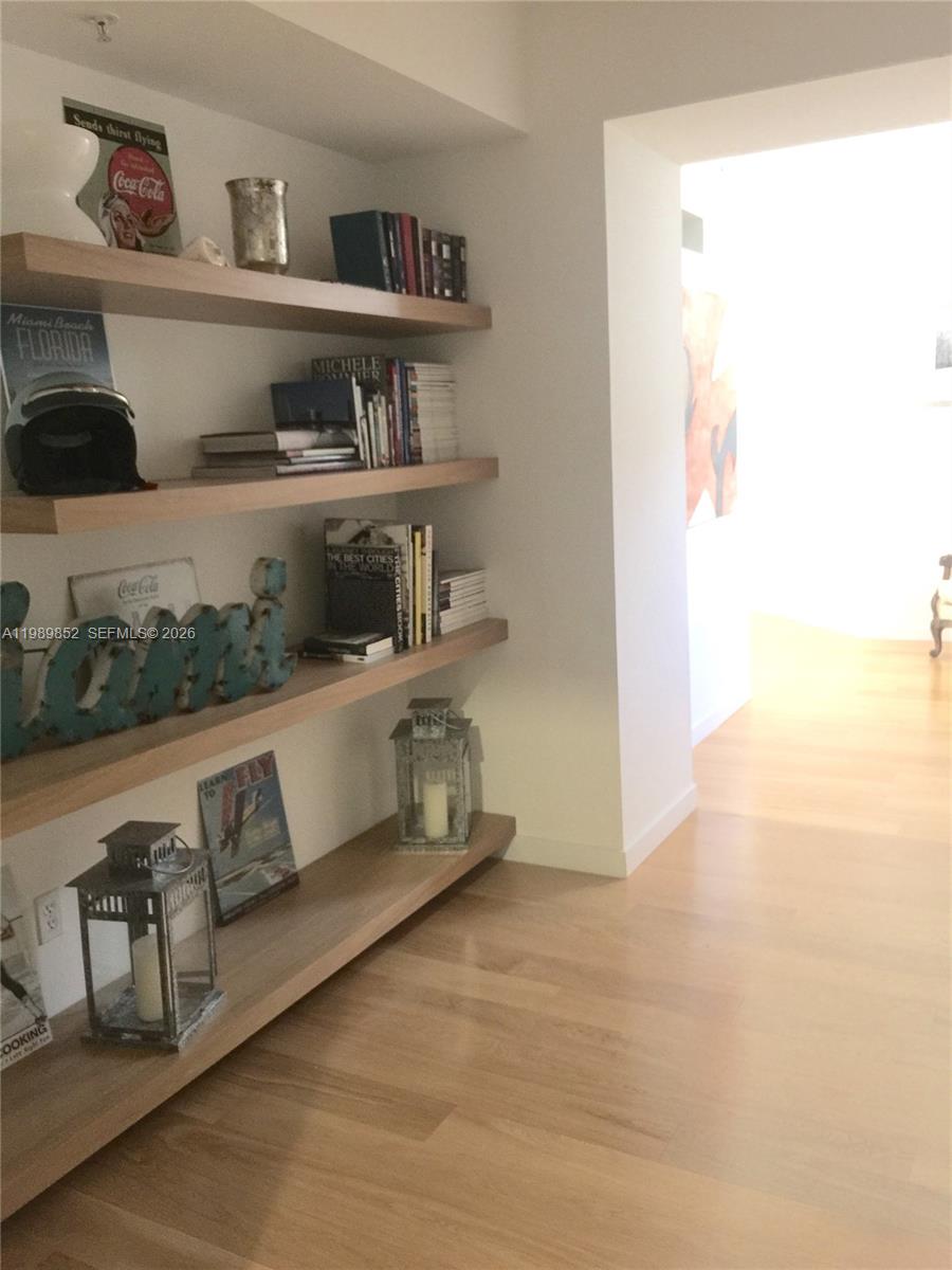 1 Century Ln #301 Miami Beach, FL 33139