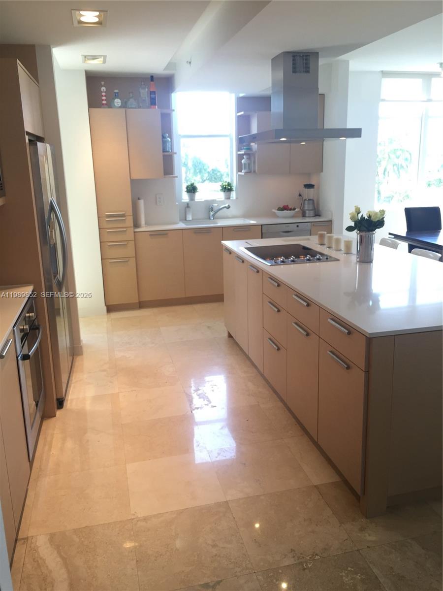 1 Century Ln #301 Miami Beach, FL 33139