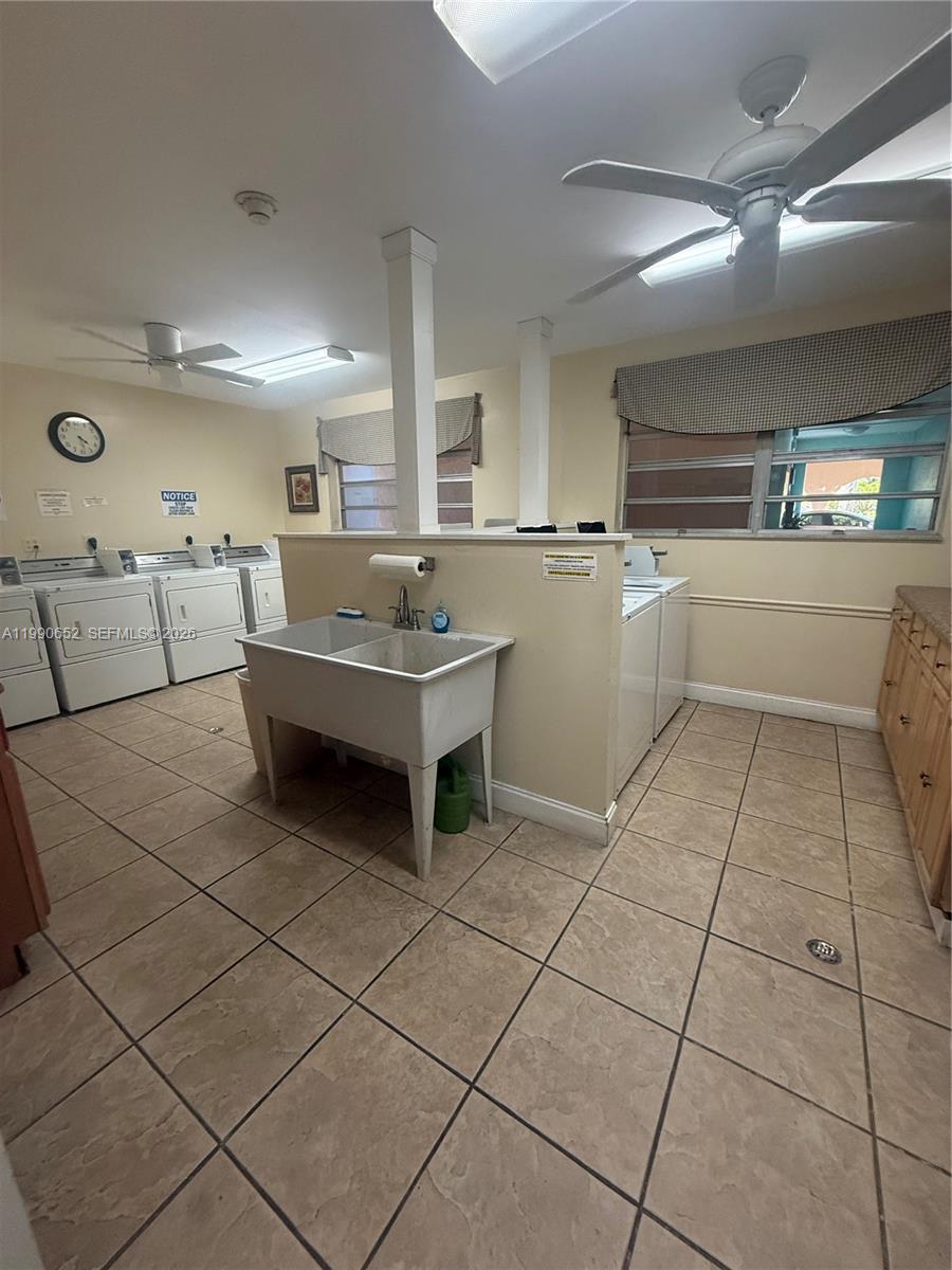 4100 Crystal Lk Dr #407 Deerfield Beach, FL 33064