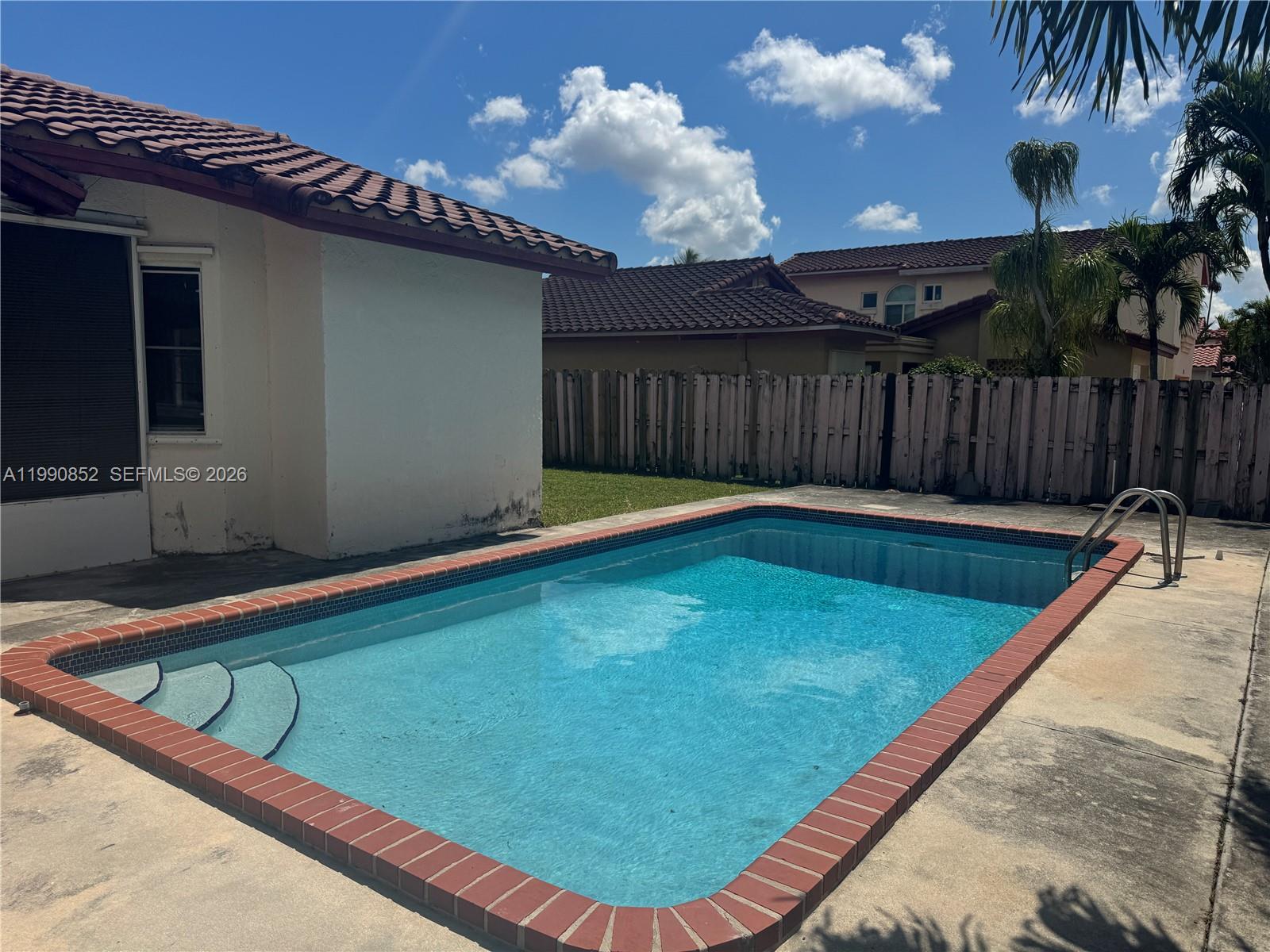 14750 SW 111th St #1 Miami, FL 33196