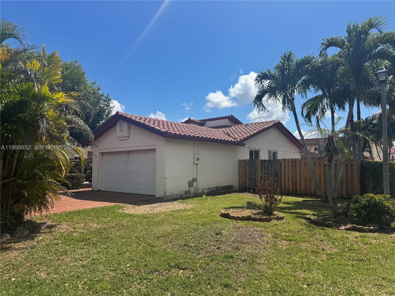 14750 SW 111th St #1 Miami, FL 33196