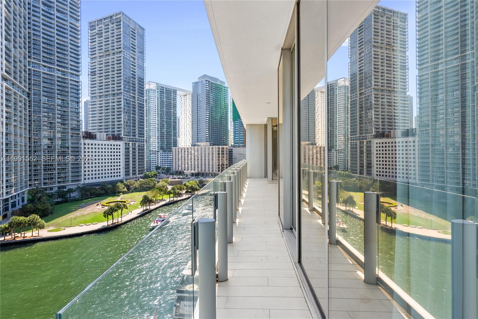 300 Biscayne Blvd Way #901E Miami, FL 33131