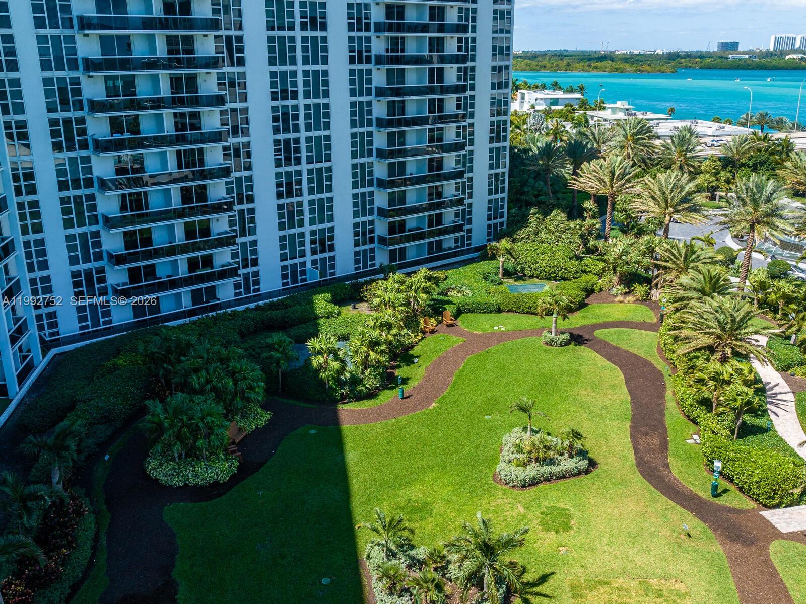 image Harbour House18