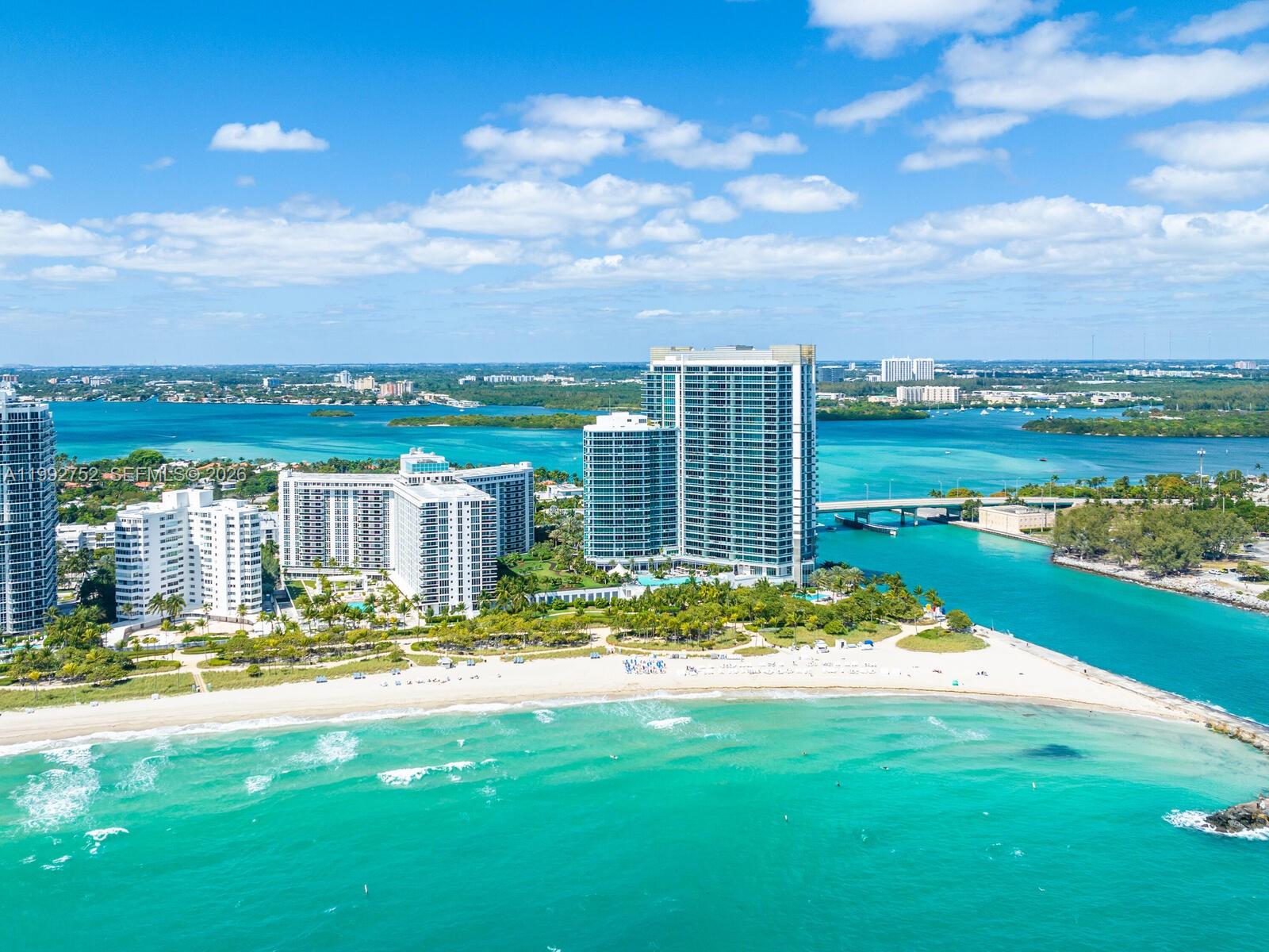 image Harbour House34