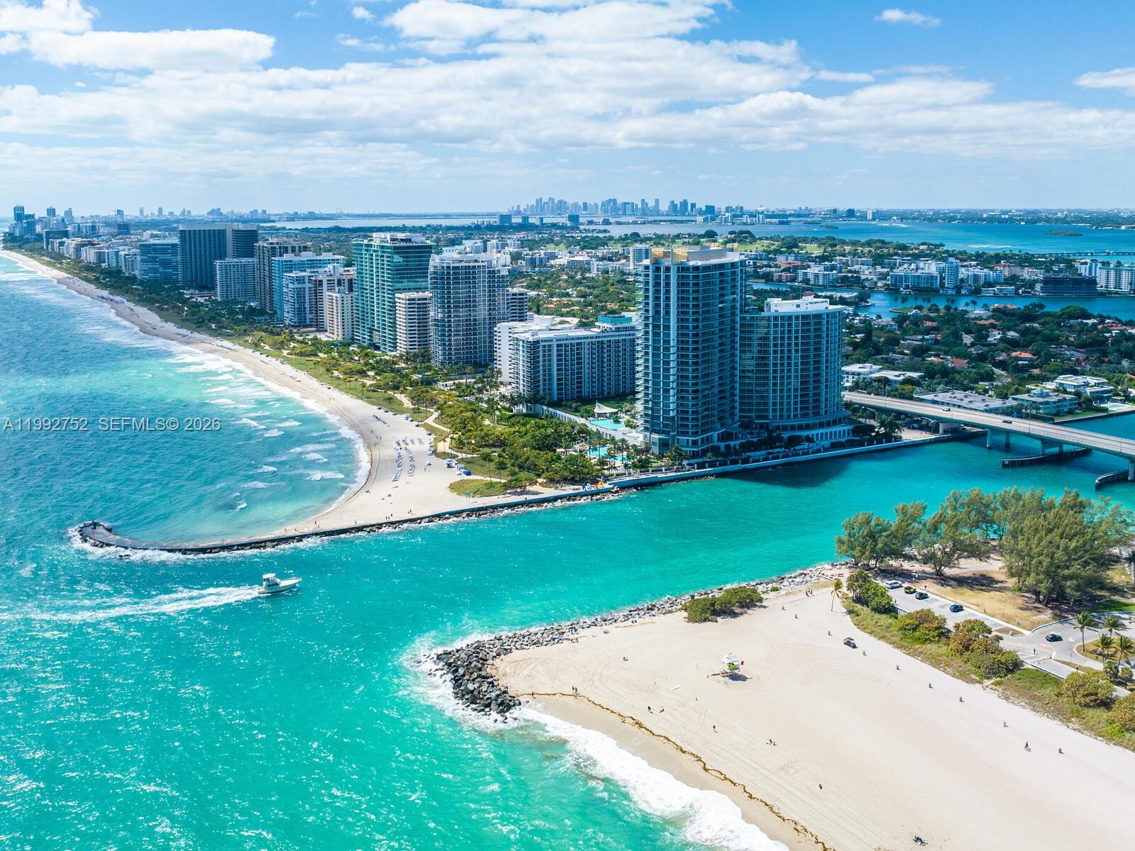 image Harbour House35