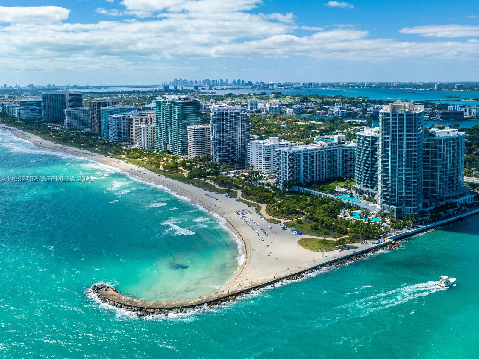 image Harbour House37