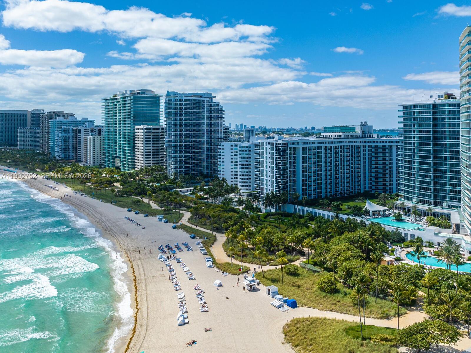 image Harbour House38