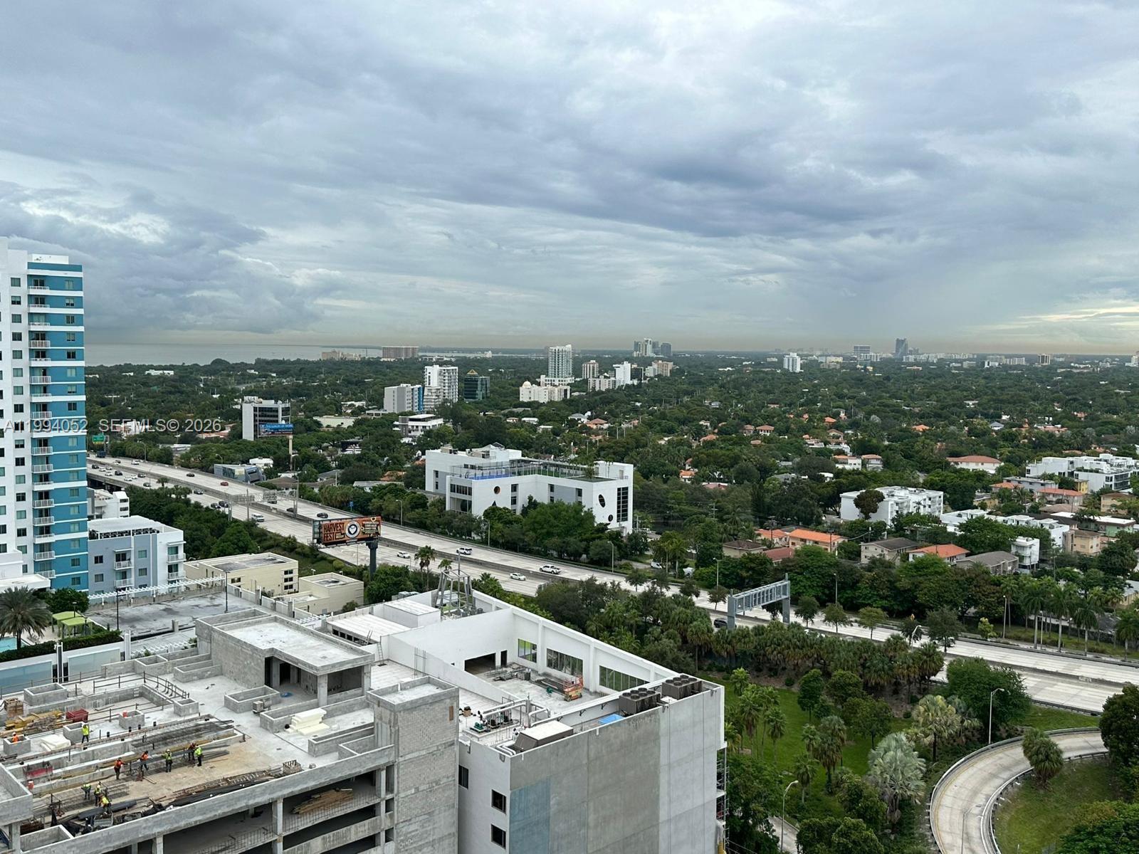 image Smart Brickell I10