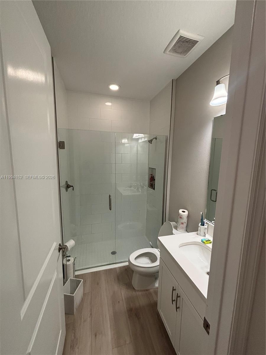 9173 Warm Spgs Cir Other, FL 34219