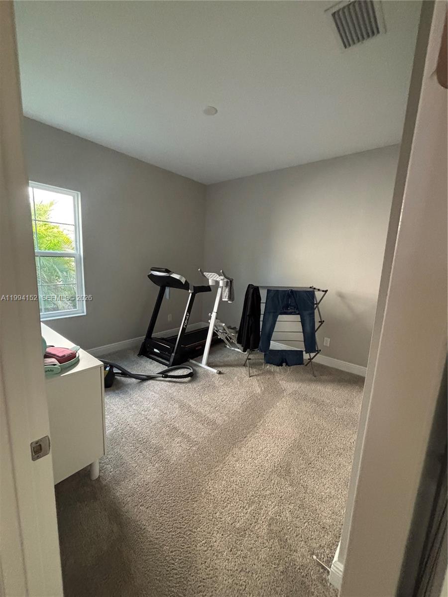 9173 Warm Spgs Cir Other, FL 34219