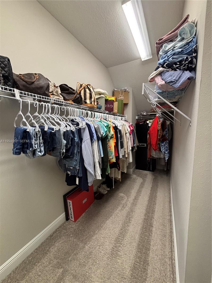 9173 Warm Spgs Cir Other, FL 34219