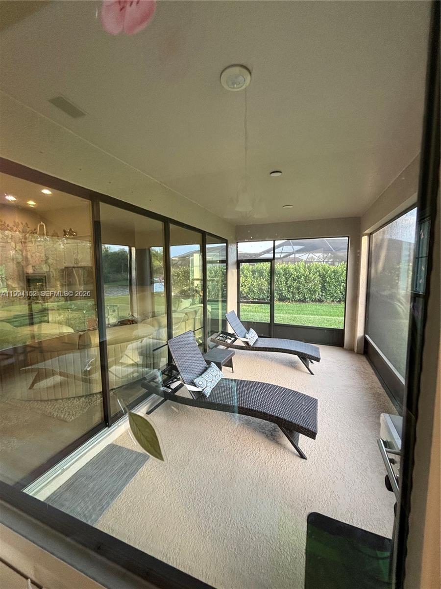 9173 Warm Spgs Cir Other, FL 34219