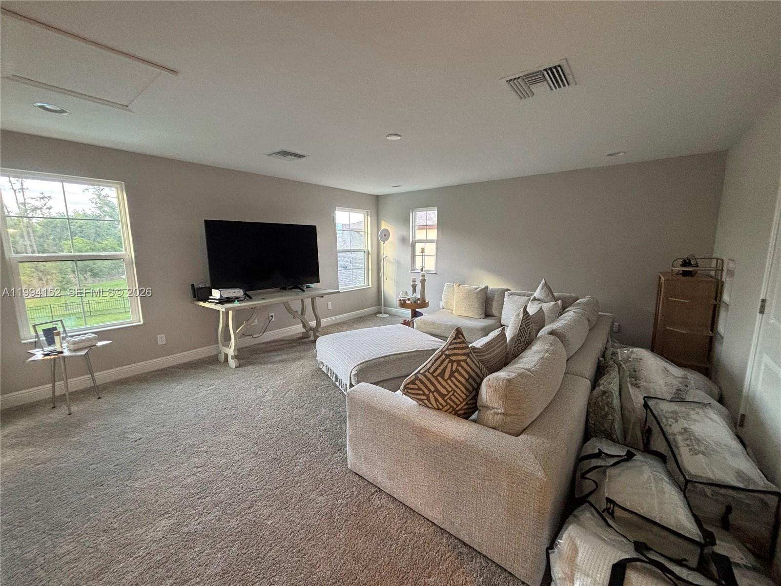 9173 Warm Spgs Cir Other, FL 34219