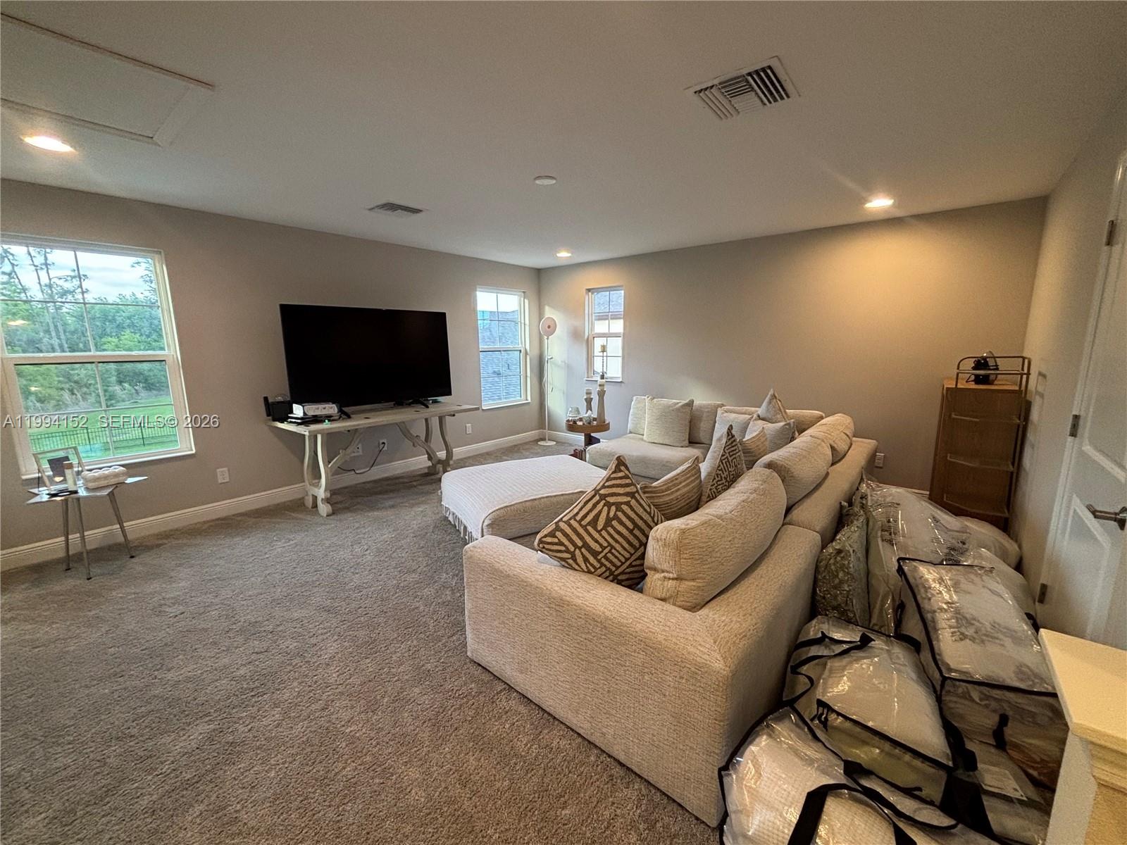 9173 Warm Spgs Cir Other, FL 34219