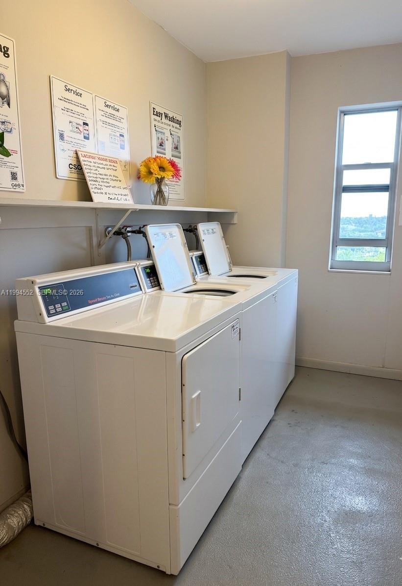 1881 Middle Riv Dr #704 Fort Lauderdale, FL 33305