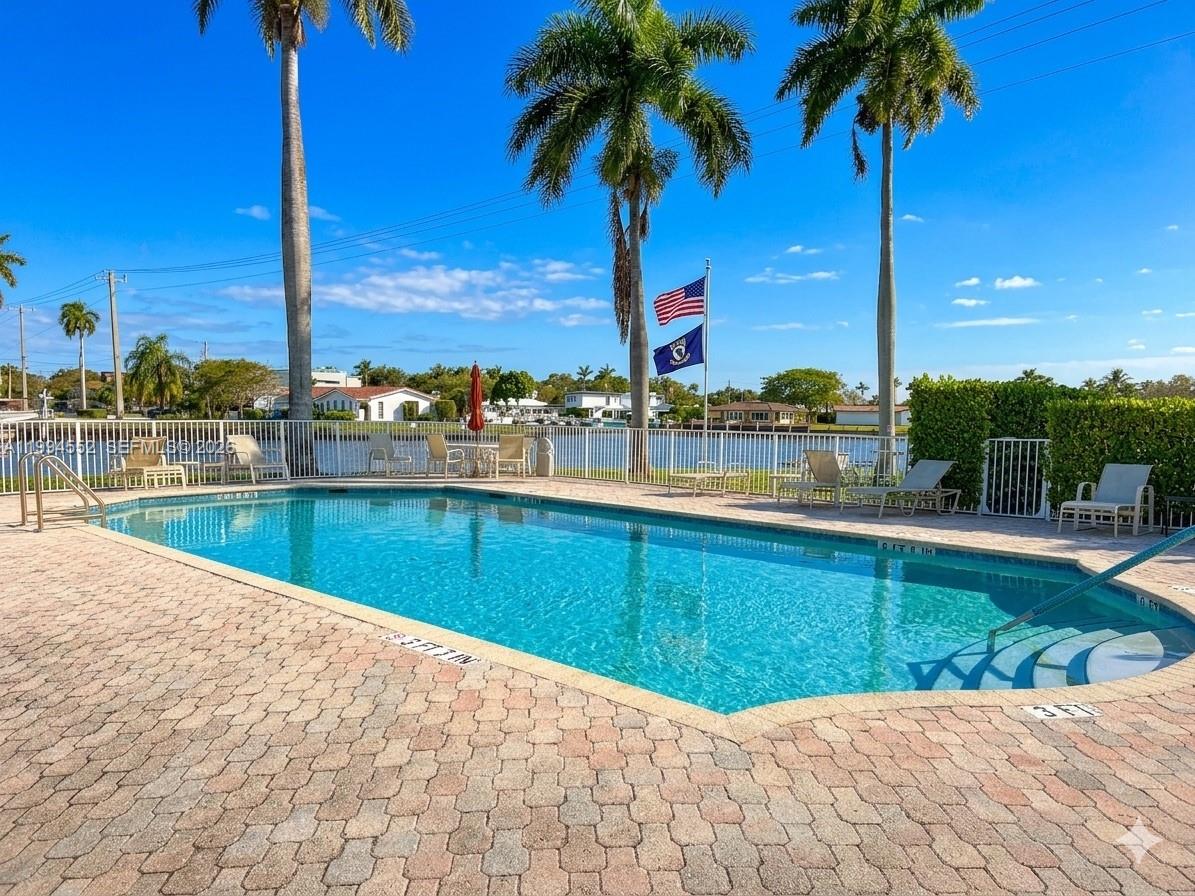 1881 Middle Riv Dr #704 Fort Lauderdale, FL 33305