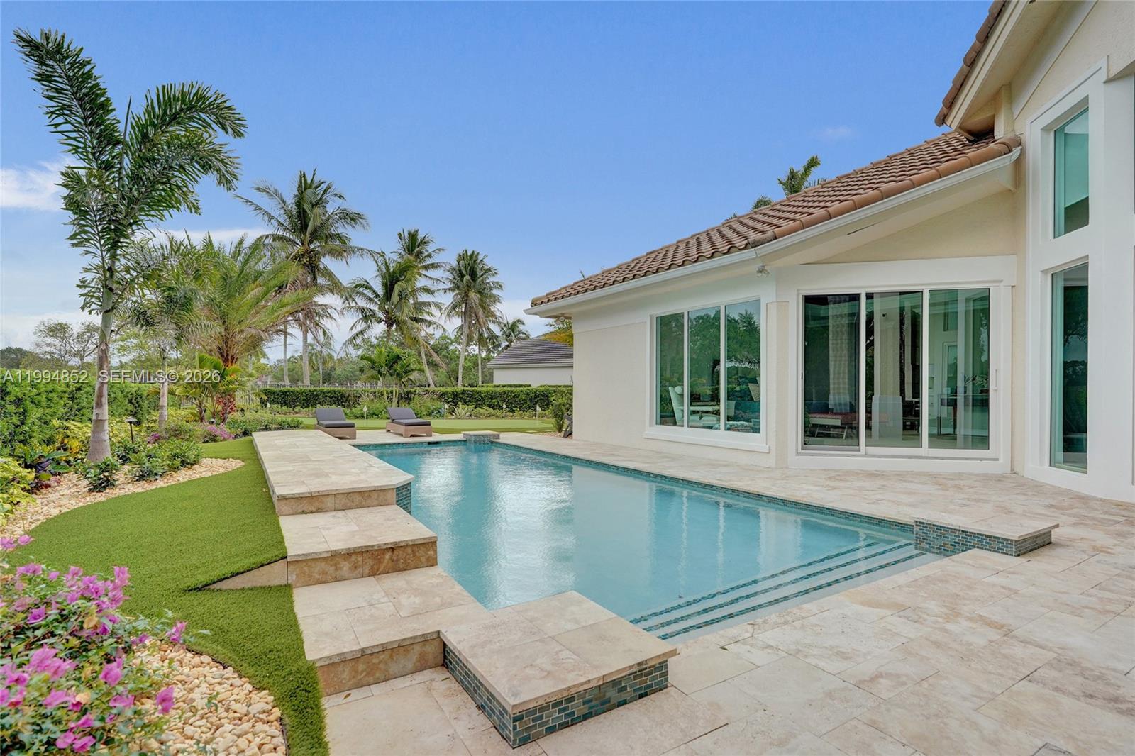 2512 Princeton Ct Weston, FL 33327