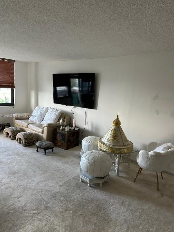 10101 E Bay Hbr Dr #702 Bay Harbor Islands, FL 33154