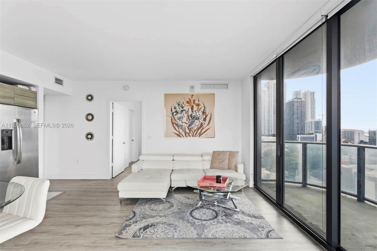 121 NE 34th St #1001