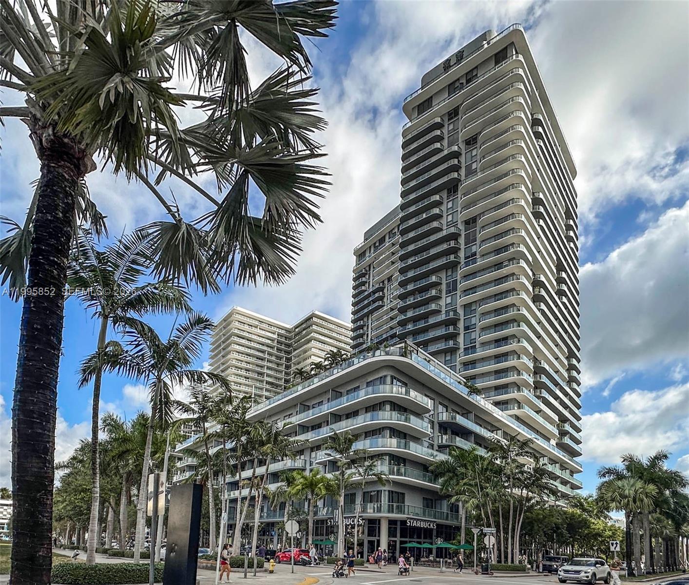 image Hyde Midtown23