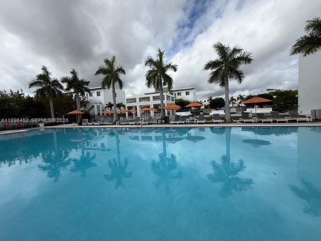 10412 NW 63rd Ter Doral, FL 33178