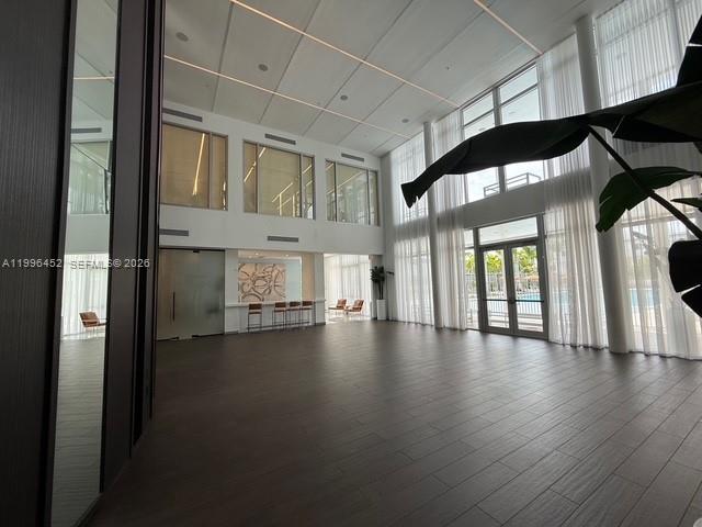 10412 NW 63rd Ter Doral, FL 33178