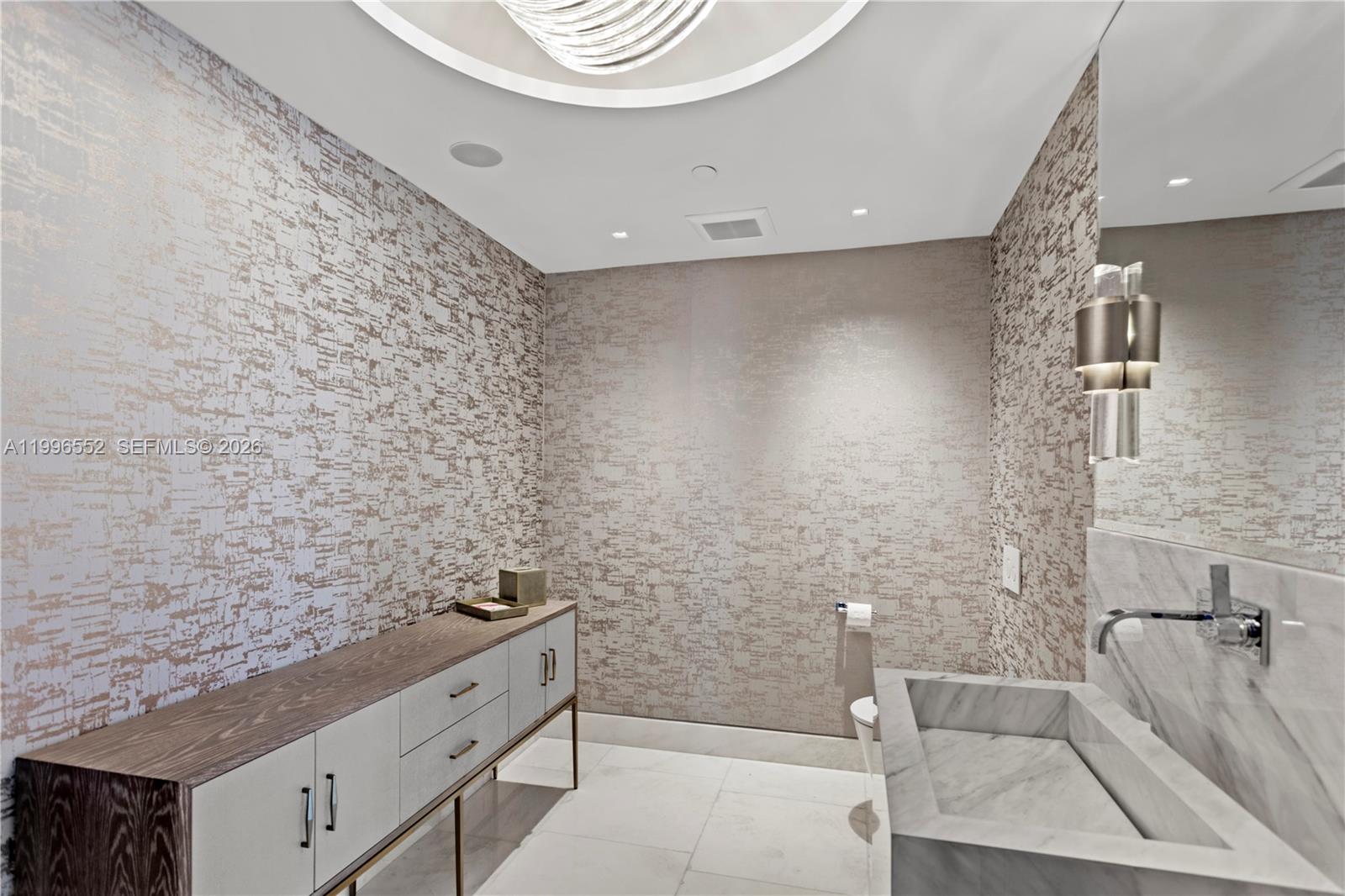 1425 Brickell Ave #PH4BCD Miami, FL 33131