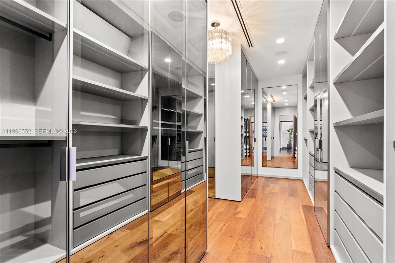 1425 Brickell Ave #PH4BCD Miami, FL 33131