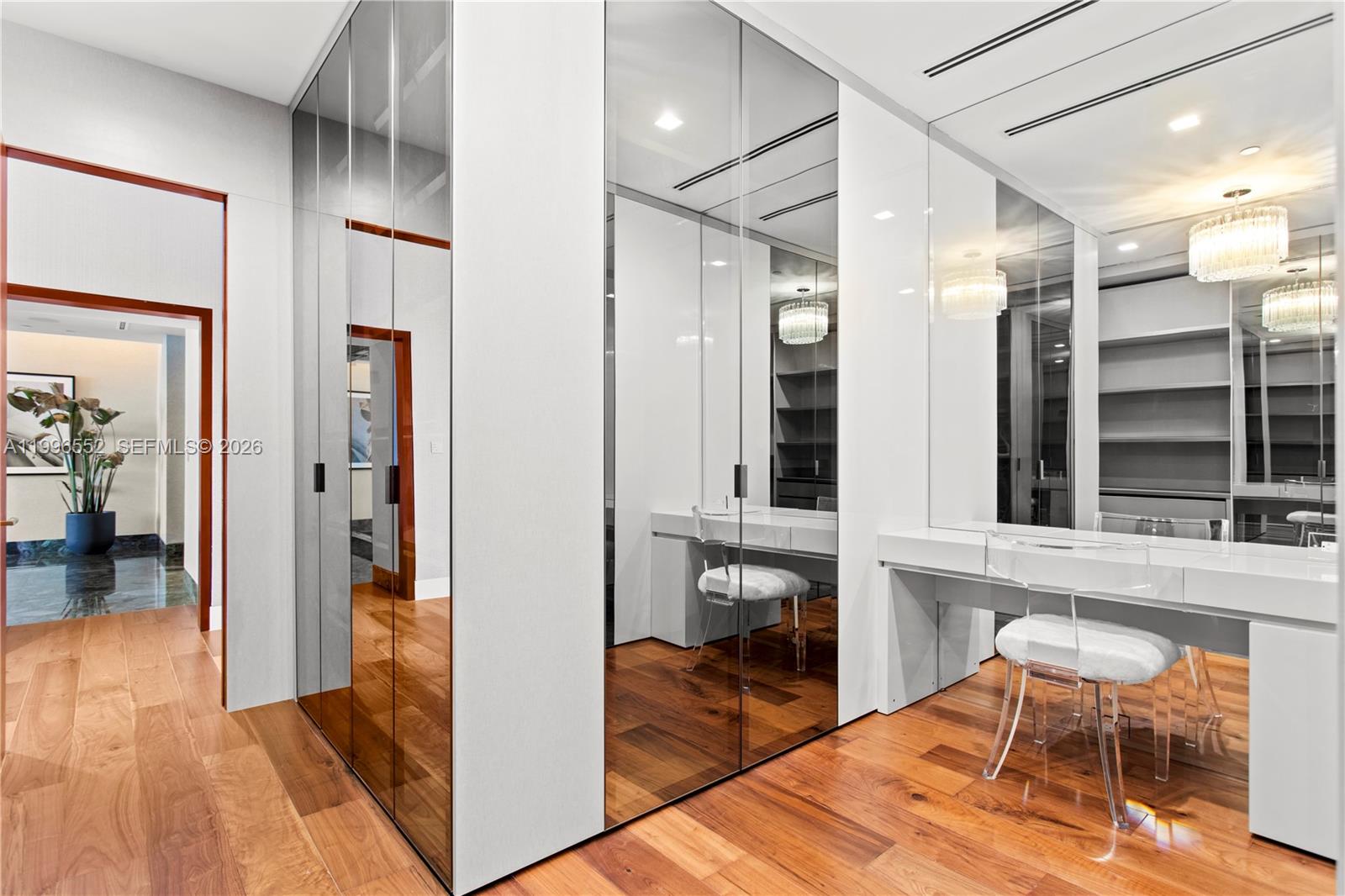 1425 Brickell Ave #PH4BCD Miami, FL 33131