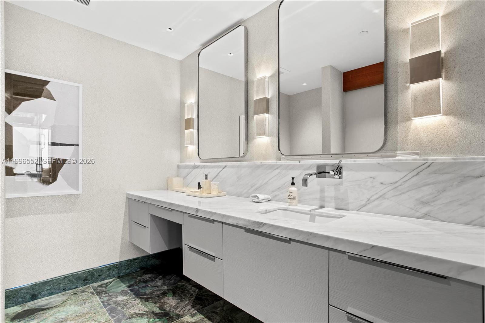 1425 Brickell Ave #PH4BCD Miami, FL 33131