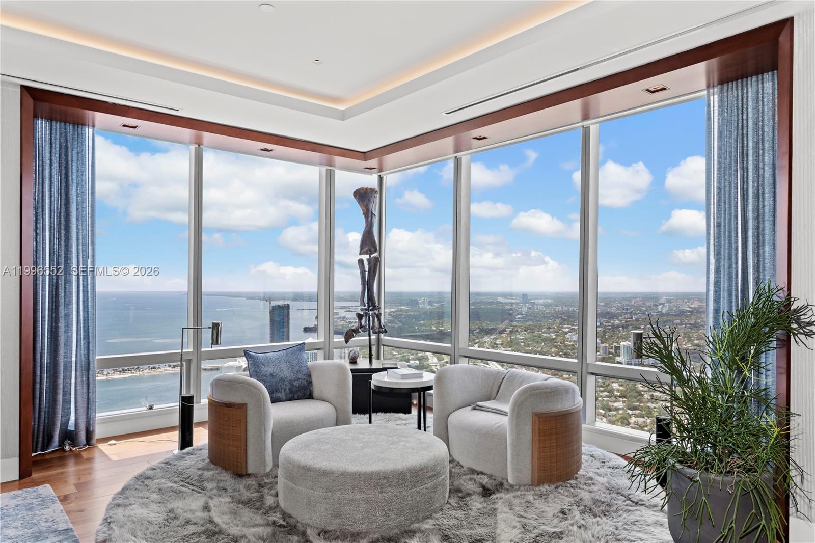 1425 Brickell Ave #PH4BCD Miami, FL 33131