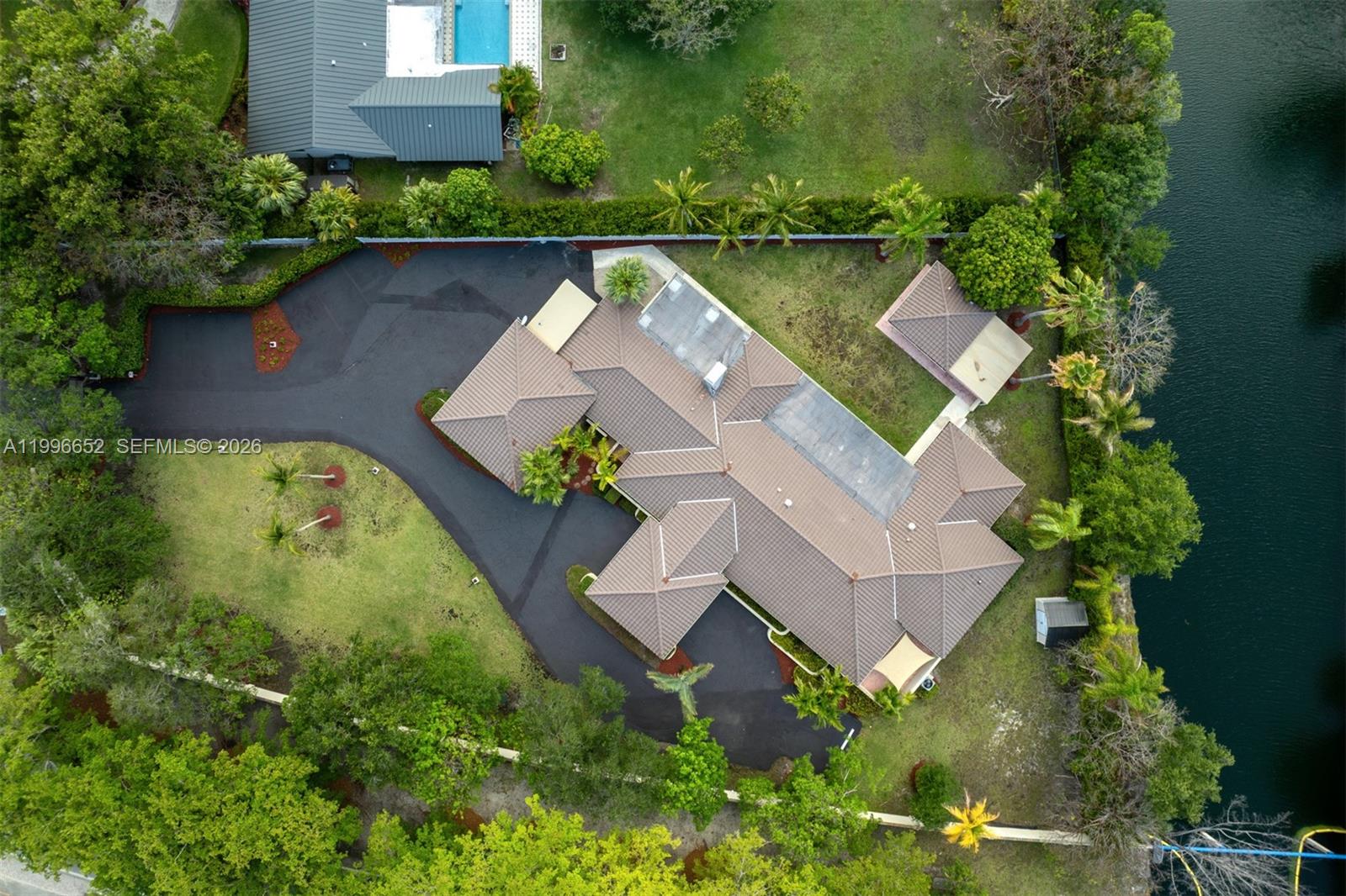 7201 SW 174th St Palmetto Bay, FL 33157
