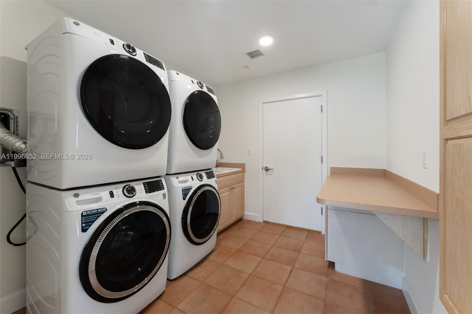 7201 SW 174th St Palmetto Bay, FL 33157