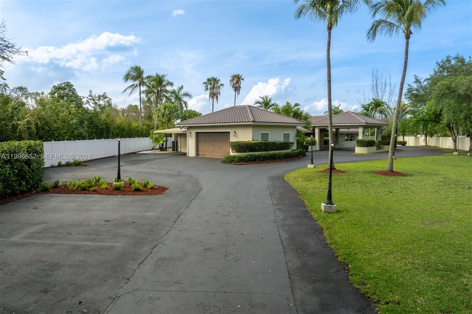 7201 SW 174th St Palmetto Bay, FL 33157