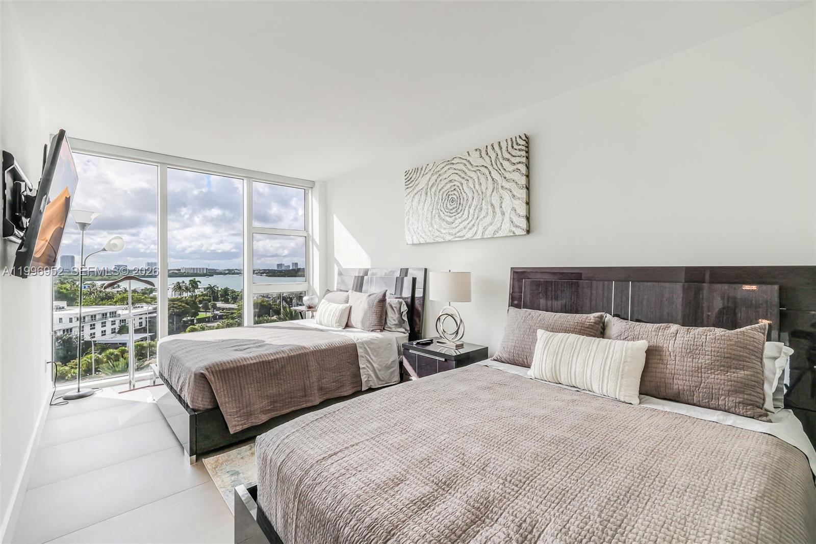 image Harbour House10