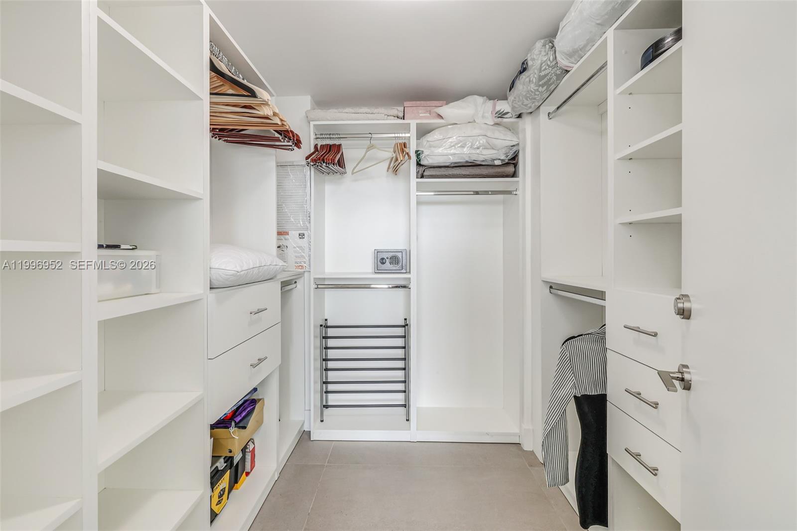 image Harbour House12