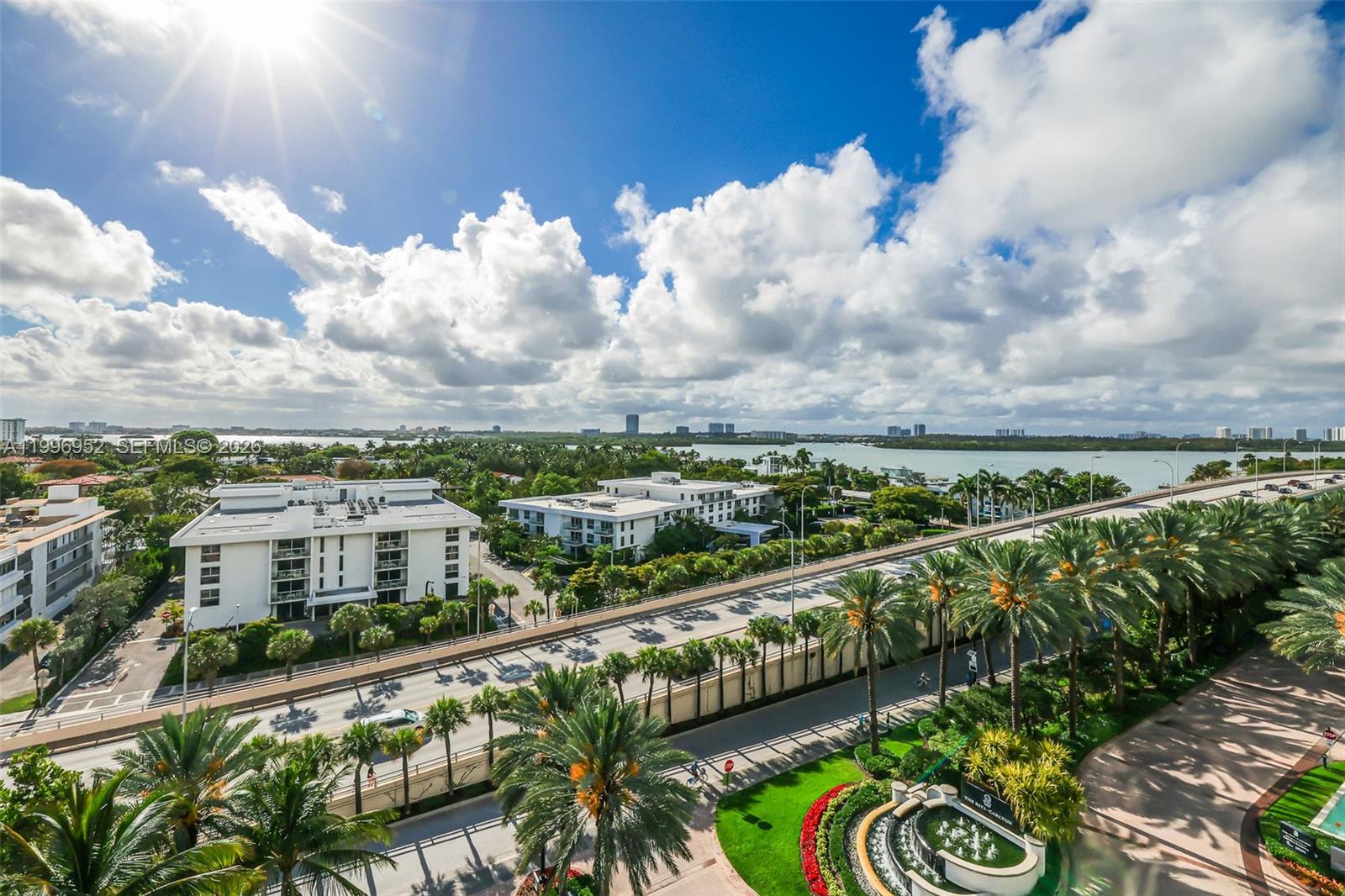 image Harbour House15