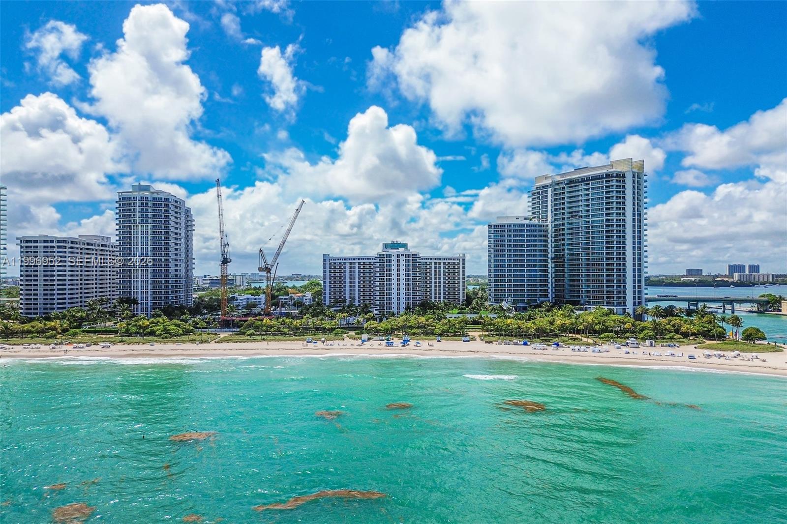 image Harbour House17