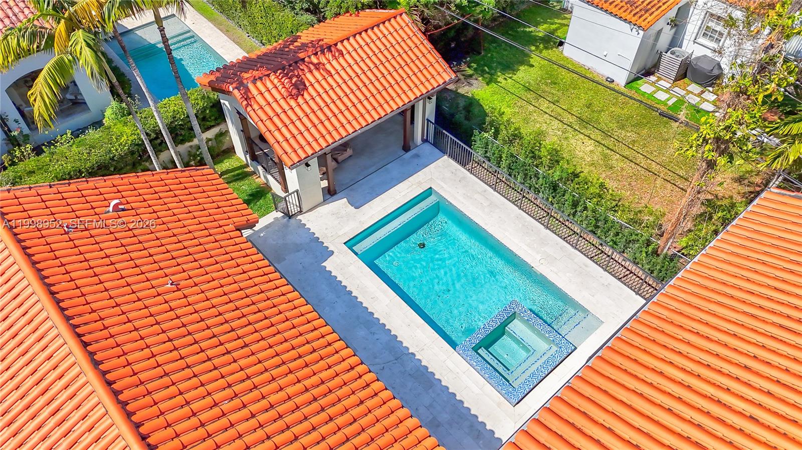 519 Alhambra Cir Coral Gables, FL 33134