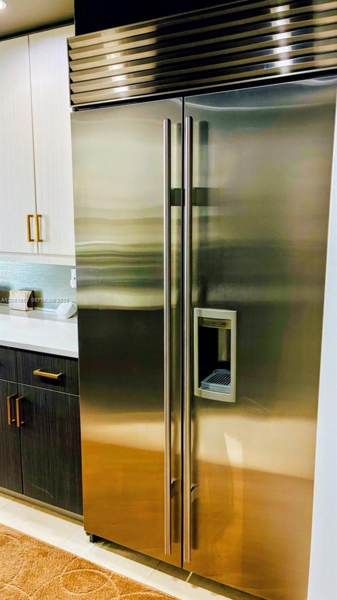 848 Brickell Key Dr #806 Miami, FL 33131