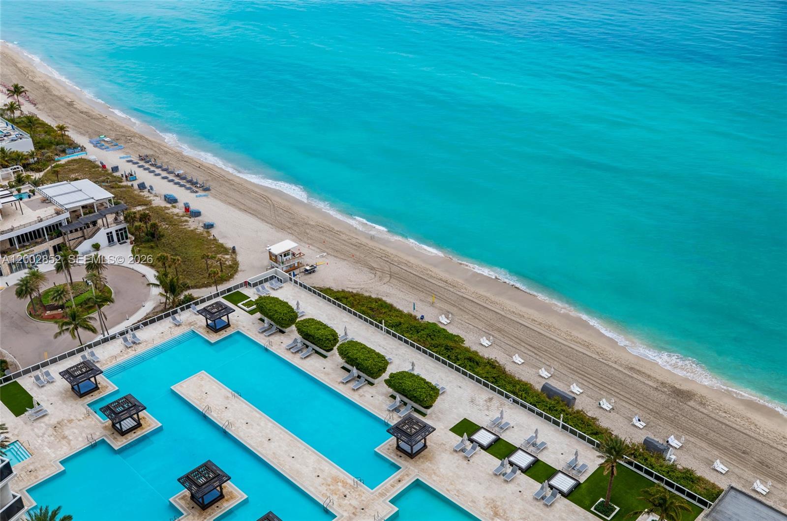 image Beach Club 217